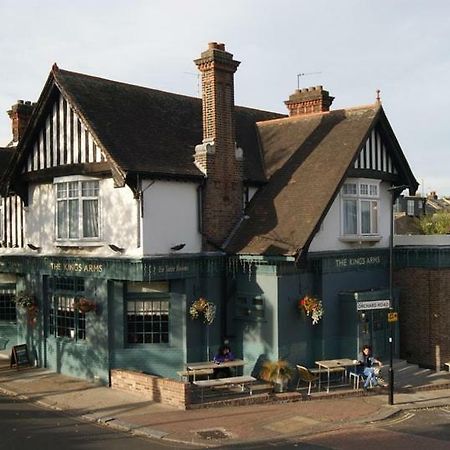 Hotel Kings Arms Brentford Exteriér fotografie